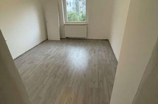 Wohnung mieten in Theresienstrasse 14, 95028 Innenstadt, Attraktive 4-Zimmer-Wohnung in Hof
