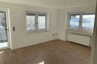 Wohnung mieten in Eichendorfer Straße, 94405 Landau, 4-Zimmer-Wohnung mit Einbauküche und Balkon