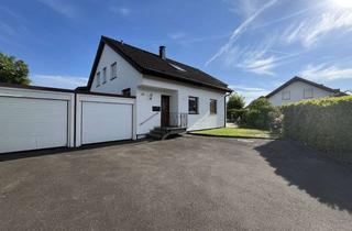 Einfamilienhaus kaufen in 88447 Warthausen, Familienfreundliches Einfamilienhaus mit Einliegerwohnung, Garten und Doppelgarage – Provisionsfrei