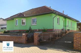 Einfamilienhaus kaufen in Am Grünen Berg 60, 15926 Luckau, Gepflegtes Einfamilienhaus am Rand zum Spreewald - Barrierefreier Bungalow