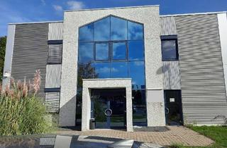 Büro zu mieten in Heinrich-Von-Stephan-Str. 9b, 40764 Langenfeld, PROVISIONSFREI: Vollmodernisierte Büroräume, 260 m² im Gewerbegebiet Langenfeld Fuhrkamp
