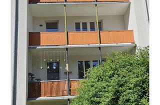 Immobilie mieten in Zschopauerstr. 143, 09126 Bernsdorf, MEGA -》ZSCHOPAUERSTR. 143 / CITY + UNI NAH, EINBAUKÜCHE, SONNENBALKON, TAGESLICHTBAD !!