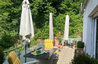 Wohnung kaufen in 53809 Ruppichteroth, Ruppichteroth - Edel & Bezugsfreie 3-Zimmer-Wohnung mit Terrasse und Parkplatz