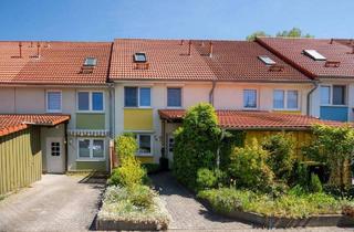 Reihenhaus kaufen in Tuchmacherstraße 7D, 17094 Burg Stargard, Burg Stargard - Listenpreis 230.000,00 ? - Mittelreihenhaus über 2 Etagen mit angelegtem Grundstück in beliebter Wohngegend in Burg Stargard