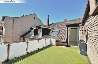 Wohnung kaufen in 67227 Frankenthal, Tolle, modernisierte 4-Zimmer-Dachgeschosswohnung mit Dachterrasse & Altbau-Charme