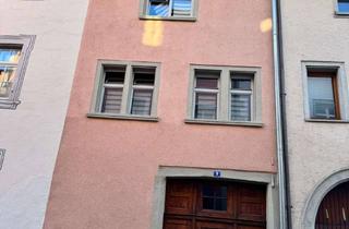 Wohnung kaufen in Krummebergstraße, 88662 Überlingen, charmante Altbauwohnung mit Innenhofterasse