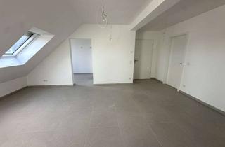 Wohnung kaufen in 66798 Wallerfangen, Mehr als ein Zuhause: Attraktive 3-Zimmer-Dachgeschosswohnung in Wallerfangen *KfW55