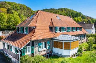 Villa kaufen in 64673 Zwingenberg, Denkmalgeschützte Metzendorf-Villa mit Nebengebäuden in schöner ruhiger Hanglage von Zwingenberg