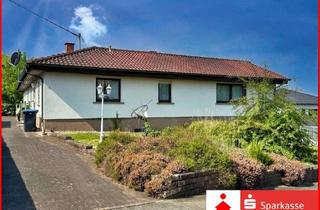 Haus kaufen in 66557 Illingen, Freistehender Winkelbungalow