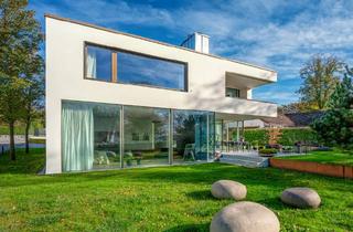 Villa kaufen in 82541 Münsing, Ambach, 2. Seereihe: EINDRUCKSVOLLE ARCHITEKTENVILLA