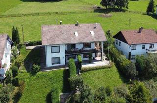 Haus kaufen in 87463 Dietmannsried, Großes Zweifamilienhaus mit traumhaftem Bergblick