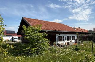 Einfamilienhaus kaufen in 88260 Argenbühl, Liebhaberstück: Besonderes Einfamilienhaus mit Einliegerwohnung in Randlage mit Säntisblick