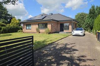 Haus kaufen in 25575 Beringstedt, Attraktiver Bungalow mit moderner Ausstattung, PV-Anlage und großem Garten in Beringstedt