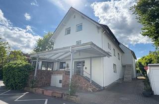 Haus kaufen in 65779 Kelkheim, "Wohnungspaket" 4 Wohnungen in beliebter und ruhiger Halbhöhenlage