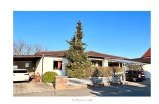 Haus kaufen in 96179 Rattelsdorf, Rattelsdorf - Attraktives Bungalow mit Carports und Gewerbeeinheiten