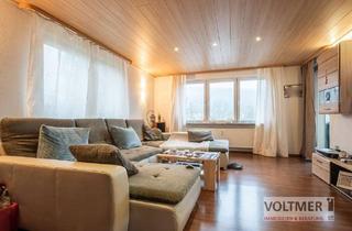 Wohnung kaufen in 66538 Neunkirchen, GLÜCKSGFRIFF - vermietete Eigentumswohnung mit überdachtem Balkon und Garage in Neunkirchen!