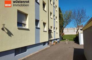 Wohnung kaufen in 47443 Moers, RESERVIERT! Frei werdende gepflegte 4- Zimmerwohnung mit Balkon, eigenem Garten in Moers.