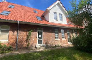 Lofts mieten in Neustädter Straße, 31535 Neustadt, – Loft-Feeling mit Stil – 3 Zimmer - Dachgeschosswohnung mit Gartenanteil