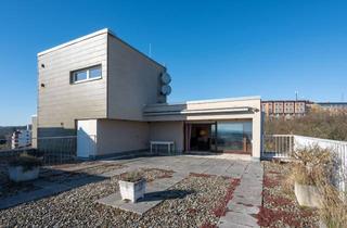 Wohnung mieten in 73207 Plochingen, Lichtdurchflutete Dachgeschosswohnung mit Aufzug – 165 m² Wohngenuss in herrlicher Aussichtslage!