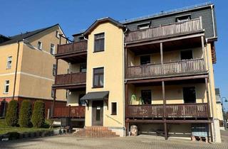 Wohnung mieten in Lindenstraße, 09376 Oelsnitz, Geräumige 5-Raum-Wohnung mit 2 Balkonen