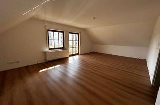 Wohnung mieten in 78244 Gottmadingen, Helle, freundliche, komplett renovierte 3,5-Raum-DG-Wohnung mit Einbauküche in Gottmadingen