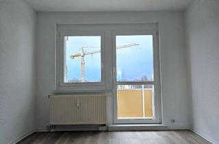 Wohnung mieten in Unnaer Straße 66, 04720 Döbeln, 4-RWE mit Balkon im energetisch sanierten Mehrfamilienhaus