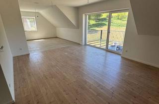 Wohnung mieten in Fichtelgebirgstraße, 93161 Sinzing, Erstbezug! Hochwertige 3-Zimmer-Dachgeschosswohnung