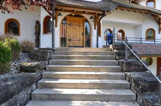 Villa kaufen in 73272 Neidlingen, Großzügige Villa mit Stil – Lichtdurchflutetes Wohnerlebnis auf Traumgrundstück!