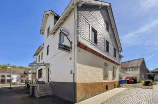 Mehrfamilienhaus kaufen in 35716 Dietzhölztal, Mehrfamilienhaus mit verpachtetem Ladenlokal in Dietzhölztal