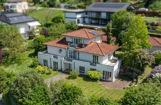 Villa kaufen in 79410 Badenweiler, Moderne Villa in Ortsrandlage