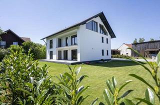 Einfamilienhaus kaufen in 85465 Langenpreising, Erstbezug! Wohnen mit Stil und Raum – 9-Zimmer-Einfamilienhaus mit Wellnessbereich & Garten