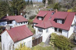 Anlageobjekt in 16837 Dorf Zechlin, Liebhaberstück: Einfamilienhaus mit drei Nebengebäuden in fußläufiger Lage zum Schwarzen See
