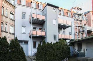Wohnung kaufen in 90766 Fürth, Zwei Wohnungen im schönen Altbau (EG & 1.OG) - bezugsfrei in zentraler Lage in Fürth
