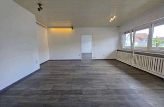 Wohnung mieten in 64850 Schaafheim, Großzügige 3-Zimmerwohnung im Obergeschoss mit Balkon und Dachterrasse