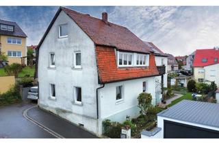 Haus kaufen in 91074 Herzogenaurach, Zentral in Herzogenaurach: Mehrgenerationenhaus mit Garten und Garagen