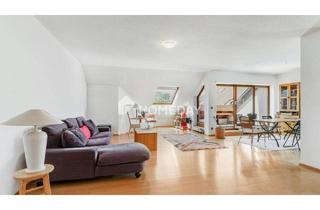 Wohnung kaufen in 78199 Bräunlingen, Bräunlingen - Lichtdurchflutete Wohnung im DG mit Westbalkon & Ausbaupotenzial - Wohngenuss über den Dächern!
