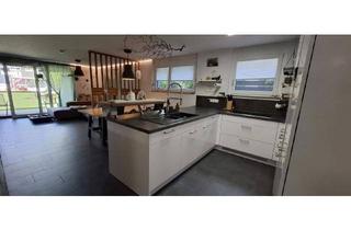 Wohnung kaufen in 71116 Gärtringen, Gärtringen - GROßE EG-Whg PROVISIONS- und BARRIEREFREI mit Garten