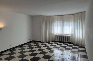 Wohnung mieten in 46535 Dinslaken, Attraktive 2,5 Zimmer-Wohnung mit großer Terrasse und Tiefgaragenplatz im Herzen von Dinslaken