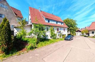 Haus kaufen in 72636 Frickenhausen, Charmantes Wohnhaus mit Platz für die Familie mit bis zu zwei Wohnungen in Frickenhausen-Linsenhofen