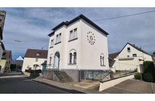 Mehrfamilienhaus kaufen in 56191 Weitersburg, Geräumiges, preiswertes 7-Raum-Mehrfamilienhaus in Weitersburg