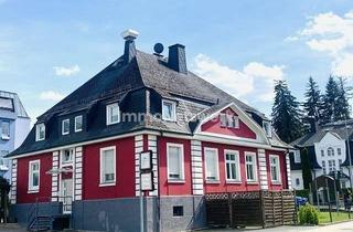 Villa kaufen in 95028 Innenstadt, Tradition trifft Potenzial – historische Stadtvilla mit italienischem Restaurant in Hof an der Saale