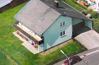 Einfamilienhaus kaufen in Ernst-Reuter-Straße, 95666 Mitterteich, Freistehendes Einfamilienhaus mit Doppelgarage in Mitterteich