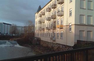 Wohnung kaufen in 08451 Crimmitschau, Crimmitschau - Helle 3-Zi. Wohnung zentrumsnah