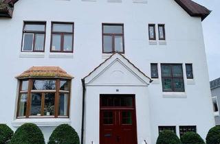 Wohnung kaufen in Moltkestr. 43, 24937 Westliche Höhe, Sonnige Altbauwohnung mit Garten in der Moltkestrasse