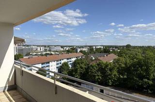 Wohnung kaufen in Elise-Spaeth-Straße, 91058 Bruck, 2-Zimmer-ETW im 8. OG mit Aufzug und herrlichem Blick über die Stadt Erlangen