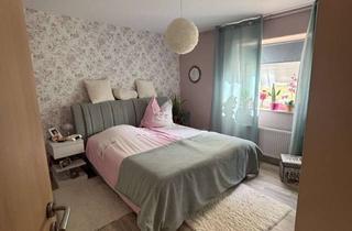 Wohnung mieten in 56727 Mayen, Attraktive 4-Zimmer Wohnung mit Terasse und Gartenzugang, Außenstellplatz und Einbauküche