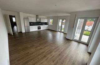 Wohnung mieten in 92421 Schwandorf, Moderne 3-Zimmer-Wohnung mit großem Balkon in Schwandorf zu vermieten