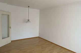 Wohnung mieten in Eichenstr. 10, 86504 Merching, Geschmackvolle 2-Zimmer-EG-Wohnung mit Balkon und EBK in Merching