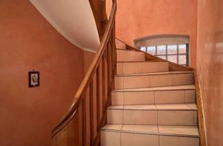 Einfamilienhaus kaufen in 68535 Edingen-Neckarhausen, +++ TRAUMHAFTES EINFAMILIENHAUS MIT POTENZIAL ZUR UMWANDLUNG IN EIN DREI-FAMILIENHAUS IN EDINGEN +++