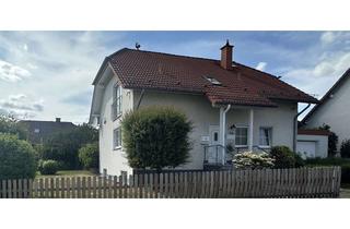 Einfamilienhaus kaufen in Winterbergstraße 7b, 31812 Bad Pyrmont, Charmantes Einfamilienhaus mit Sauna, Gartenhaus, Garage und Keller - ideal für die kleineFamilie